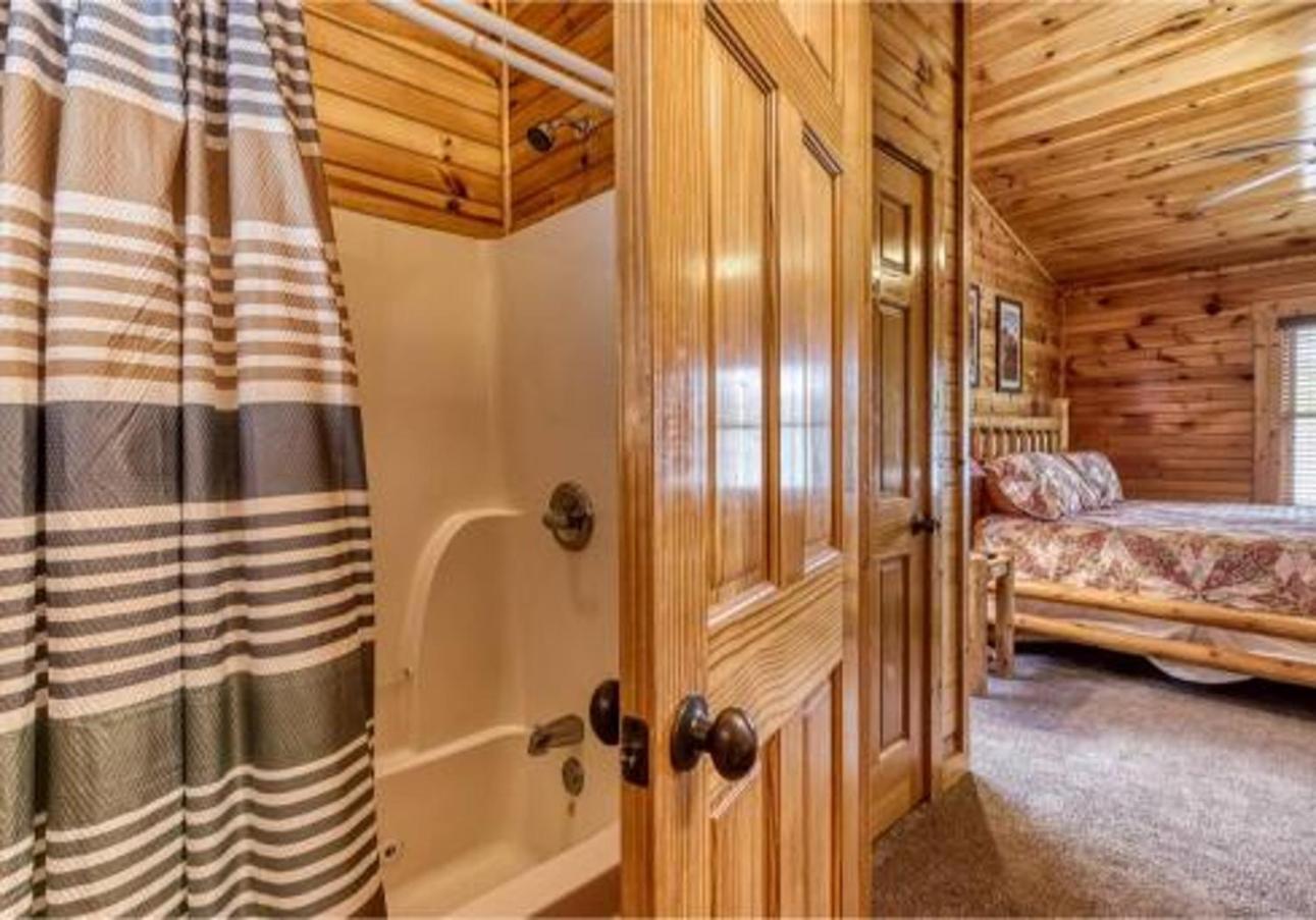 Dreams Come True With This Luxury Cabin! แกตลิงเบิร์ก ภายนอก รูปภาพ