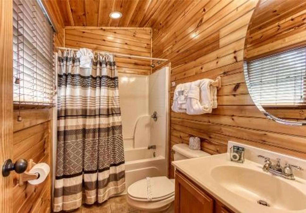 Dreams Come True With This Luxury Cabin! แกตลิงเบิร์ก ภายนอก รูปภาพ