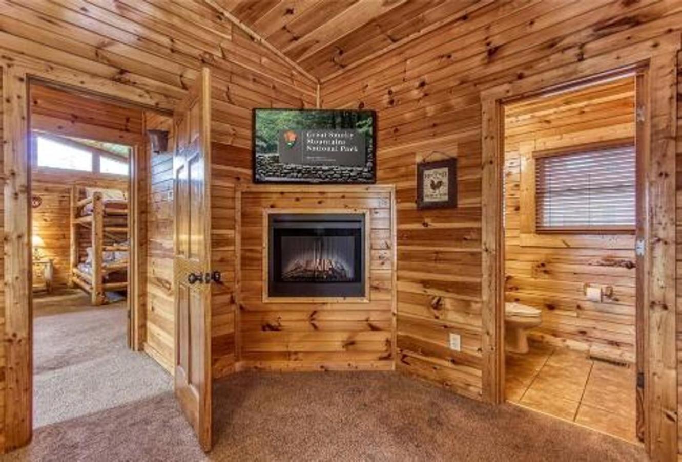 Dreams Come True With This Luxury Cabin! แกตลิงเบิร์ก ภายนอก รูปภาพ