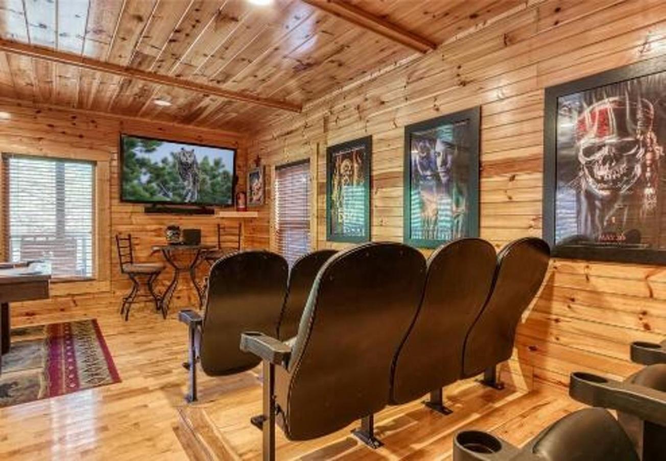 Dreams Come True With This Luxury Cabin! แกตลิงเบิร์ก ภายนอก รูปภาพ